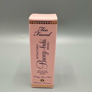 Too Faced Limited Edition Retractable Bronze-buki Teddy Bear Hair Brush. New
